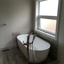 en-suite-remodel-in-calgary 4