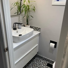 What Should You Consider Before Remodeling a Small Bathroom?