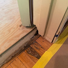 if-it-looks-like-water-damage-smells-like-water-damage-its-probably-water-damage 5