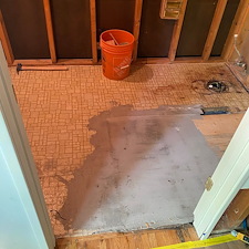 if-it-looks-like-water-damage-smells-like-water-damage-its-probably-water-damage 6