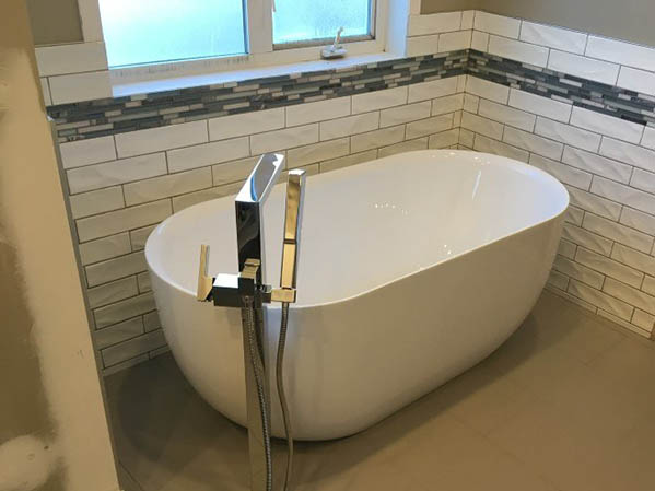 Small Bathroom Renovation Ideas for Calgary Condos and Townhomes
